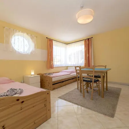 Villa Villen-appartem M Balkon Im Goehrener Ostseebad Vml 07-08 Goehren (Ruegen)