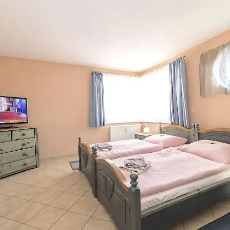 Villa Villen-appartem M Balkon Im Goehrener Ostseebad Vml 07-08 Goehren (Ruegen)